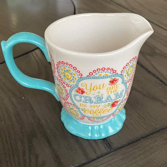 New The Pioneer Women Creamer - Picture 2 of 3